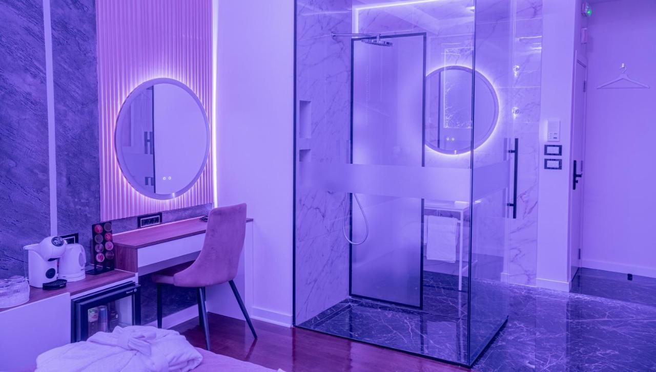 9 Nine - Luxury Apartments & Suites Belgrad Exteriör bild